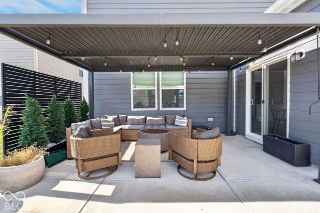 15730 Cobbs Creek Lane, Noblesville, IN 46060