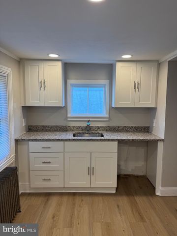 1512 FRANKLIN ST, Harleysville, PA 19438