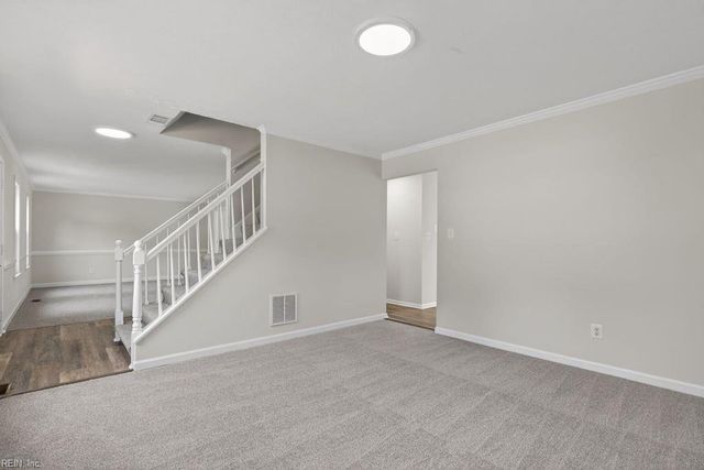 220 Drummonds WAY, Hampton, VA 23669