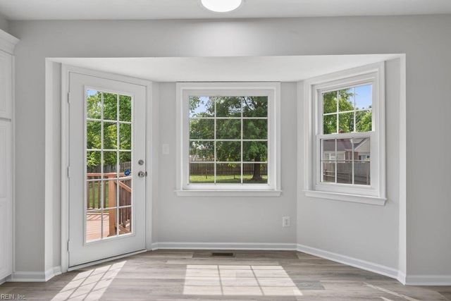 220 Drummonds WAY, Hampton, VA 23669