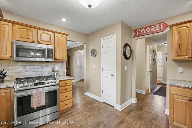1574 Haddon Hall Drive, Holt, MI 48842