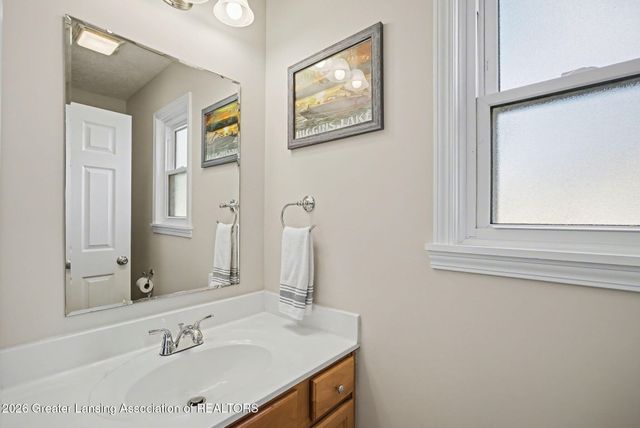 1574 Haddon Hall Drive, Holt, MI 48842