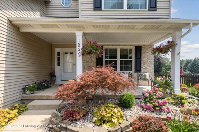 1574 Haddon Hall Drive, Holt, MI 48842