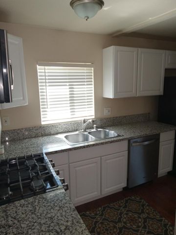 2612 Sierra St, Riverbank, CA 95367