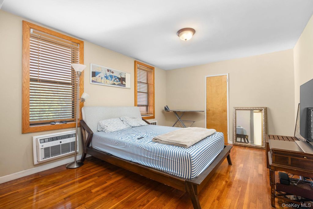 814 Tilden Street Tilden Street 3C, Bronx, NY 10467 — photo 2