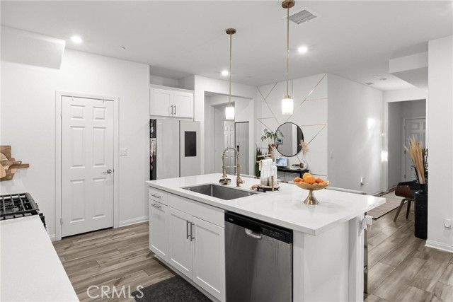 352 Alice, Rialto, CA 92376