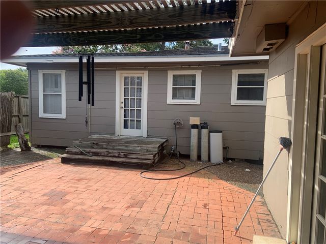 502 Grant Pl, Corpus Christi, TX 78411