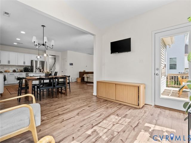 6413 Richwood Trl, Moseley, VA 23120