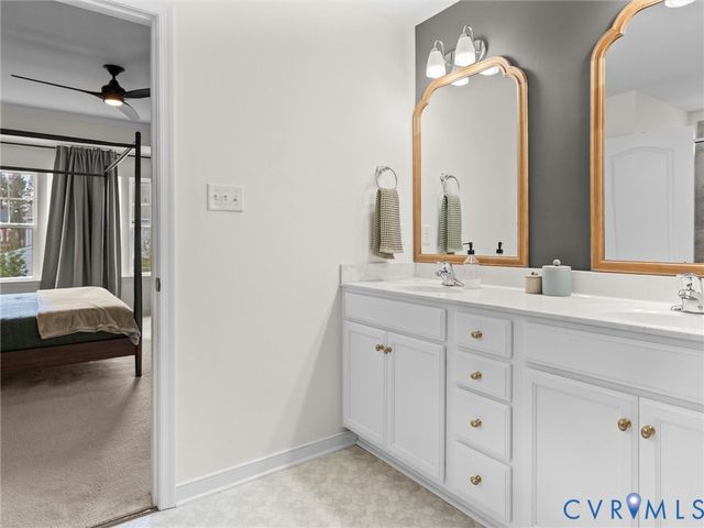 6413 Richwood Trl, Moseley, VA 23120