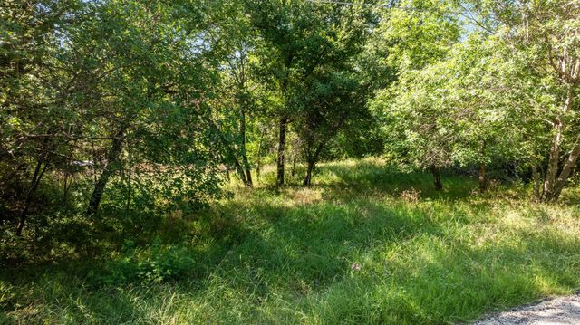 2549 Forest Park Drive, Granbury, TX 76048