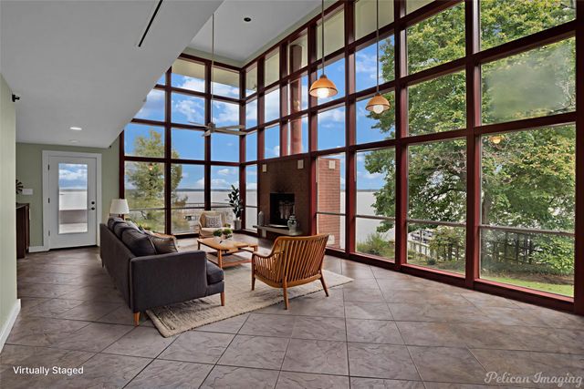 6144 S Lakeshore Drive, Shreveport, LA 71119