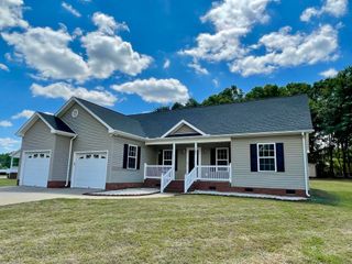 105 Falcon Lane, Chesnee, SC 29323