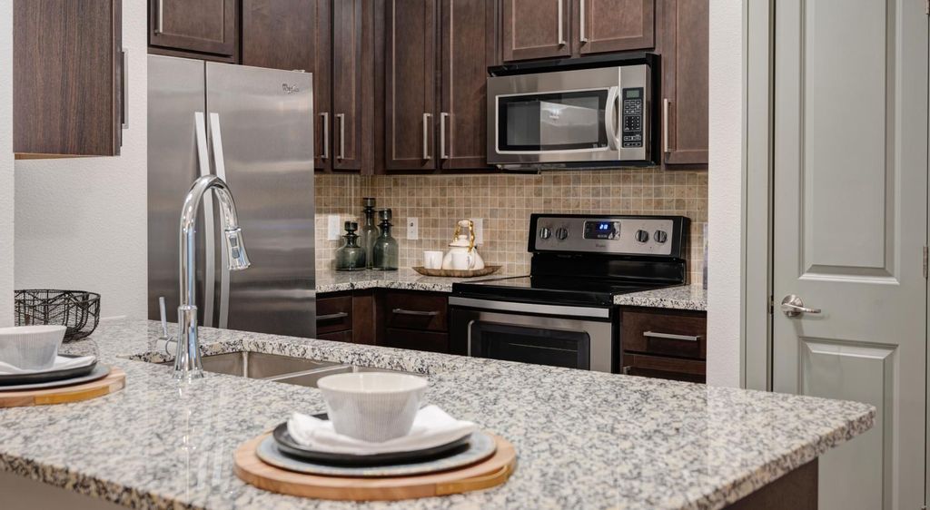 2539 Spring Cypress Road 6113, Spring, TX 77388