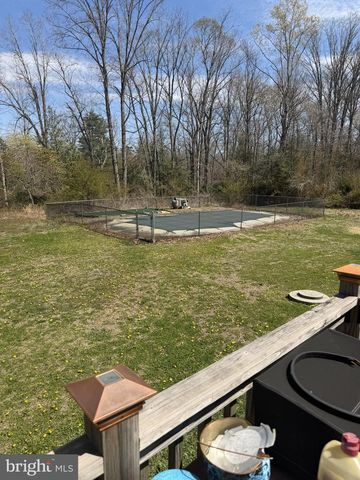 96 OAKLAND DR, Pittsgrove, NJ 08318