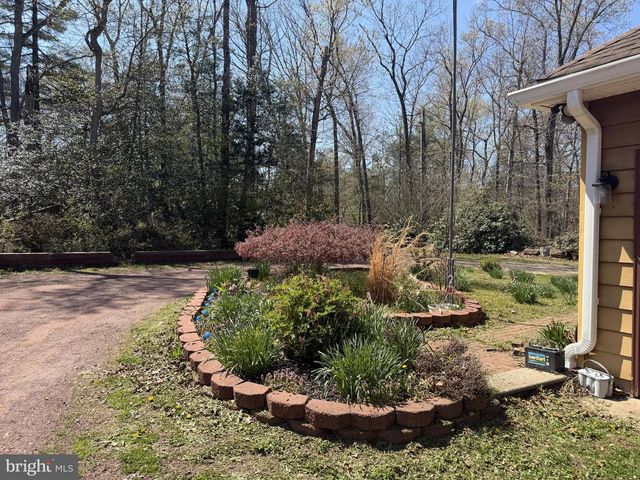 96 OAKLAND DR, Pittsgrove, NJ 08318
