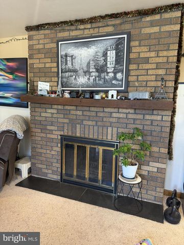96 OAKLAND DR, Pittsgrove, NJ 08318