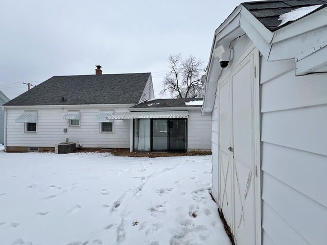 239 E 7th Street, Richland Center, WI 53581