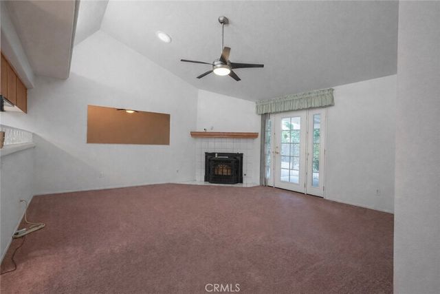 7914 Victor Avenue, Hesperia, CA 92345