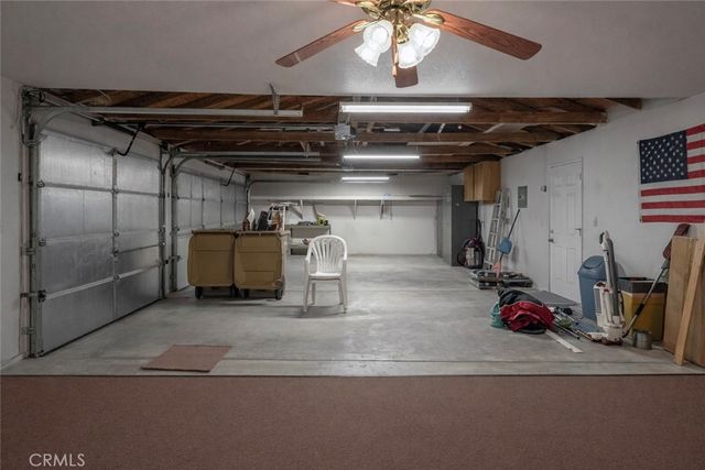 7914 Victor Avenue, Hesperia, CA 92345