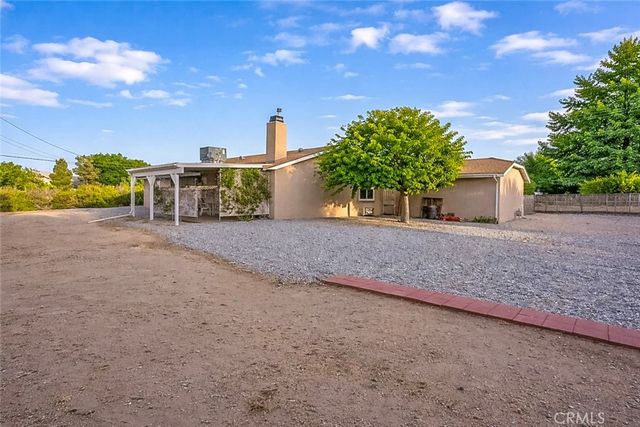 7914 Victor Avenue, Hesperia, CA 92345