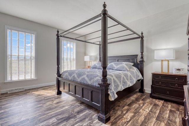 3267 MISSION HILL RD, Mechanicsburg, PA 17055