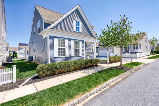 3267 MISSION HILL RD, Mechanicsburg, PA 17055