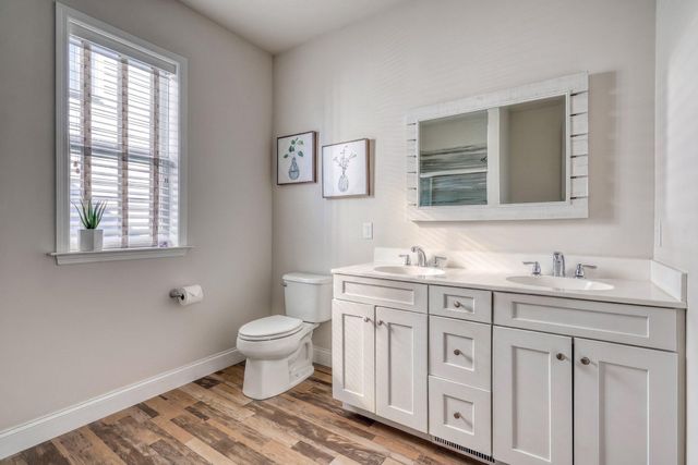 3267 MISSION HILL RD, Mechanicsburg, PA 17055