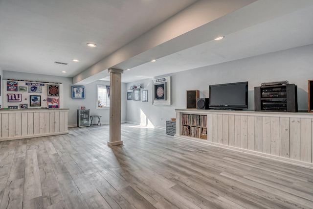 3267 MISSION HILL RD, Mechanicsburg, PA 17055