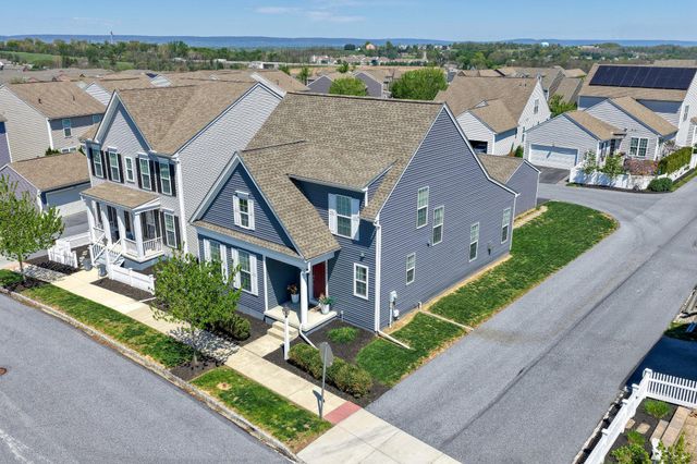 3267 MISSION HILL RD, Mechanicsburg, PA 17055