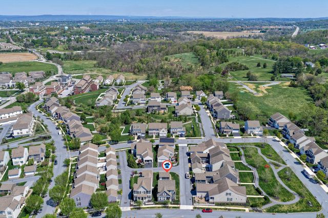 3267 MISSION HILL RD, Mechanicsburg, PA 17055