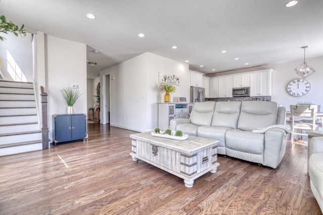 3267 MISSION HILL RD, Mechanicsburg, PA 17055