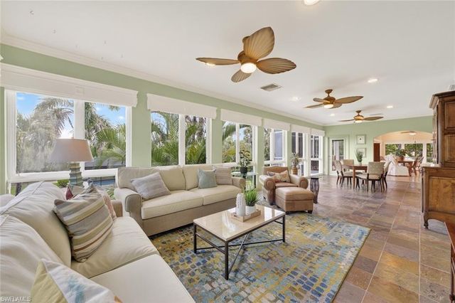 6120 Henderson RD, Sanibel, FL 33957