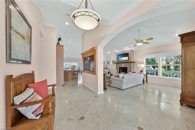 6120 Henderson RD, Sanibel, FL 33957