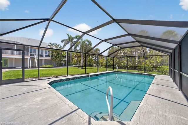 6120 Henderson RD, Sanibel, FL 33957