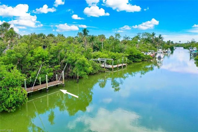 6120 Henderson RD, Sanibel, FL 33957