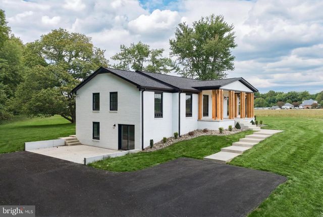 4705 BRYANTOWN RD, Waldorf, MD 20601