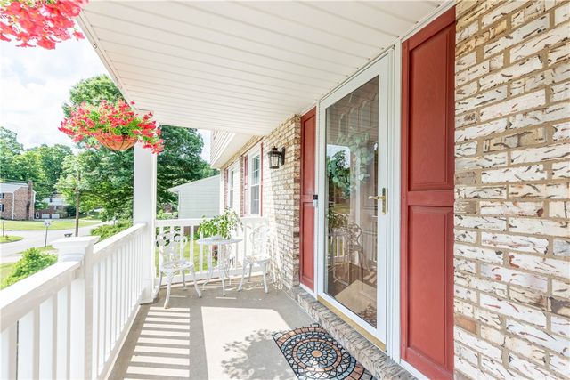 931 Cork Drive, Bethel Park, PA 15102