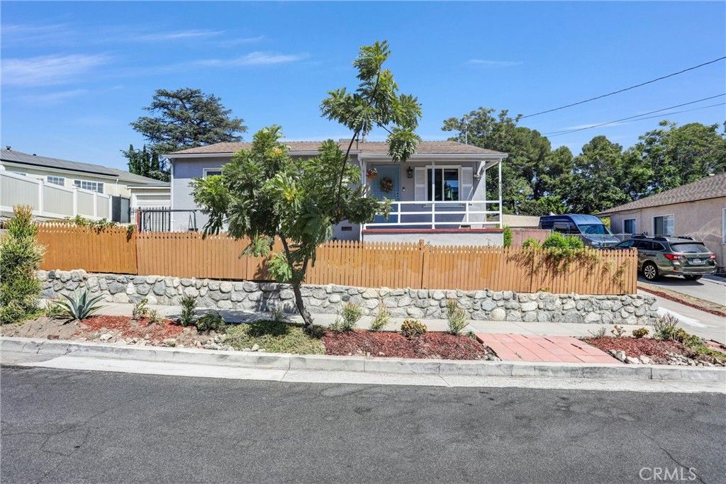 4308 Cloud Avenue, La Crescenta, CA 91214 — exterior