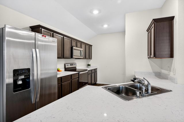 2202 Alamo Road, Sherman, TX 75090