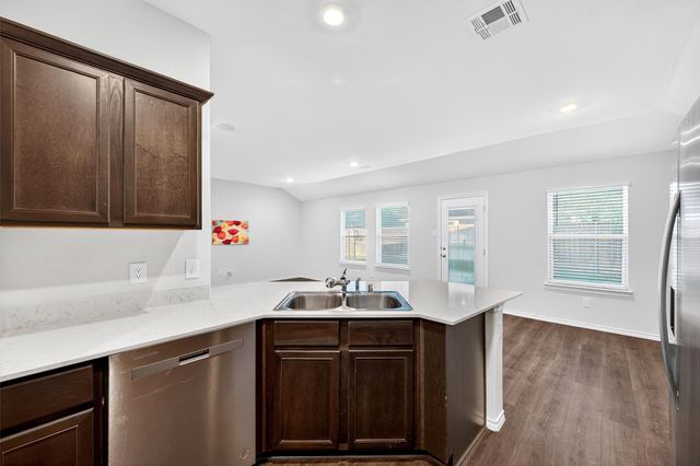 2202 Alamo Road, Sherman, TX 75090