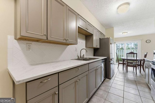 1448 Pine Log Road NE B, Conyers, GA 30012