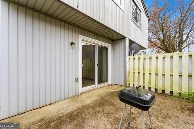 1448 Pine Log Road NE B, Conyers, GA 30012