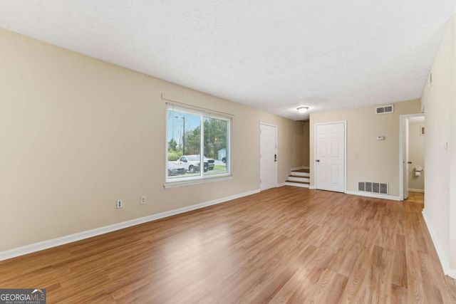 1448 Pine Log Road NE B, Conyers, GA 30012