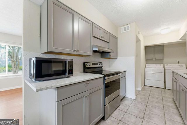 1448 Pine Log Road NE B, Conyers, GA 30012