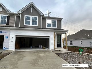 5074 Shepherds Glen, Willoughby, OH 44094