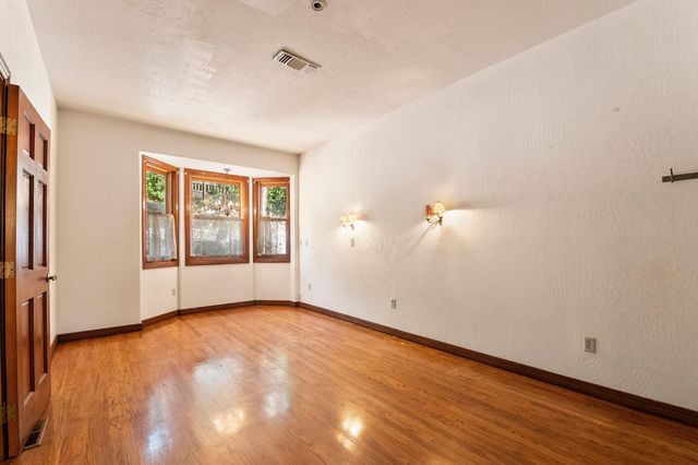 20309 Oak Dr, Pioneer, CA 95666