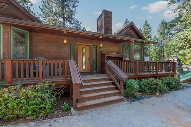 20309 Oak Dr, Pioneer, CA 95666