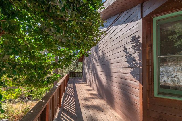 20309 Oak Dr, Pioneer, CA 95666