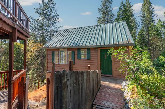 20309 Oak Dr, Pioneer, CA 95666