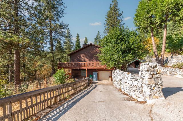 20309 Oak Dr, Pioneer, CA 95666